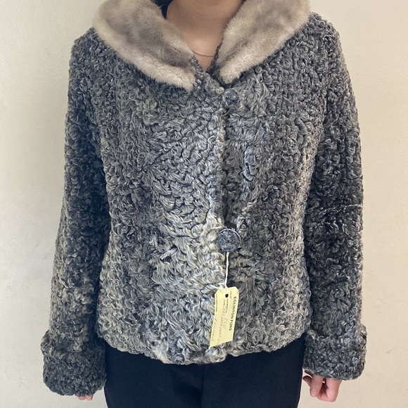 Vintage Holt Renfrew fur/wool coat - Picture 3 of 13